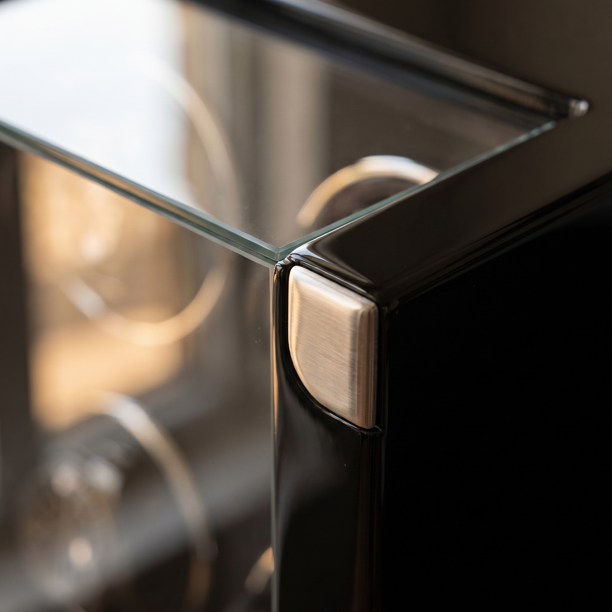 Watch Winder Safe, Fingerprint Lock, Wood Cabinet, close-up of the finish