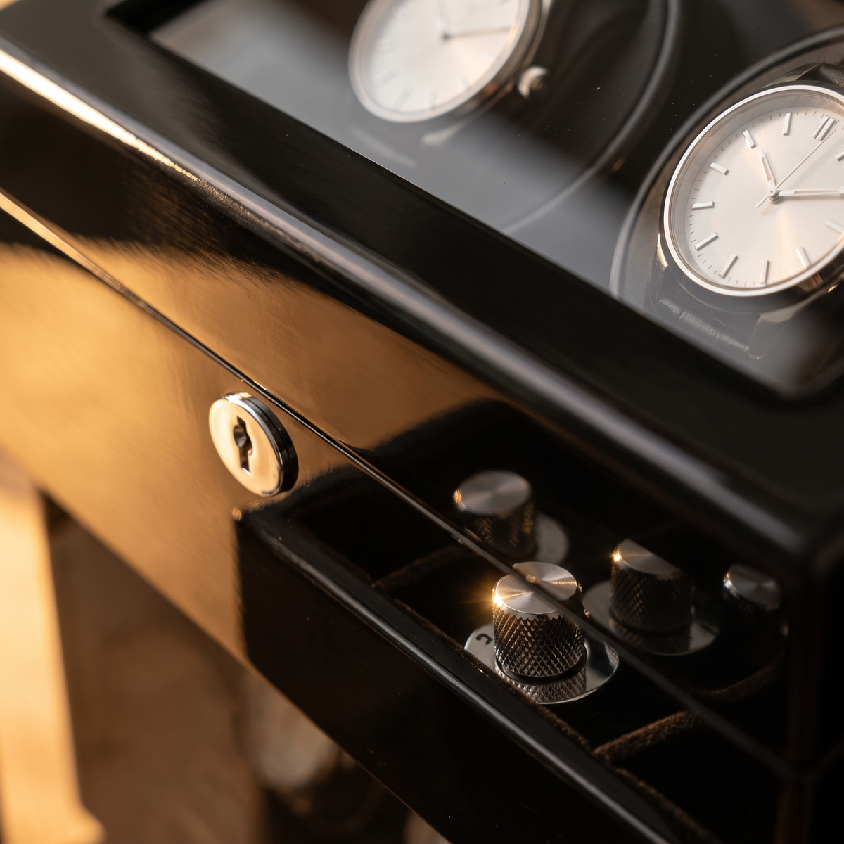 Watch Winder Cabinet, Wood & Glass, close-up of the finish