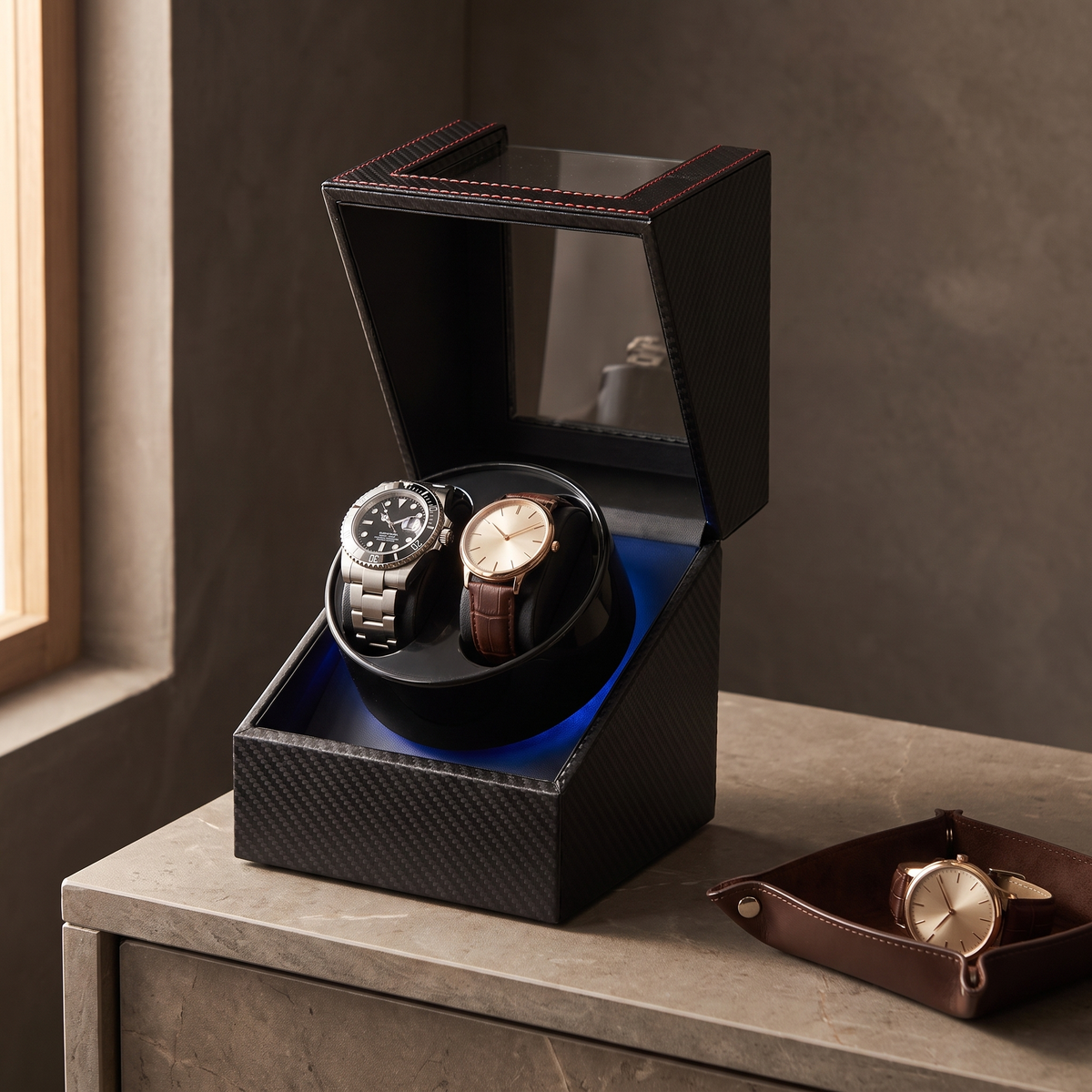 Watch Winder, Carbon Fibre, Rechargeable, close-up of the watch positions