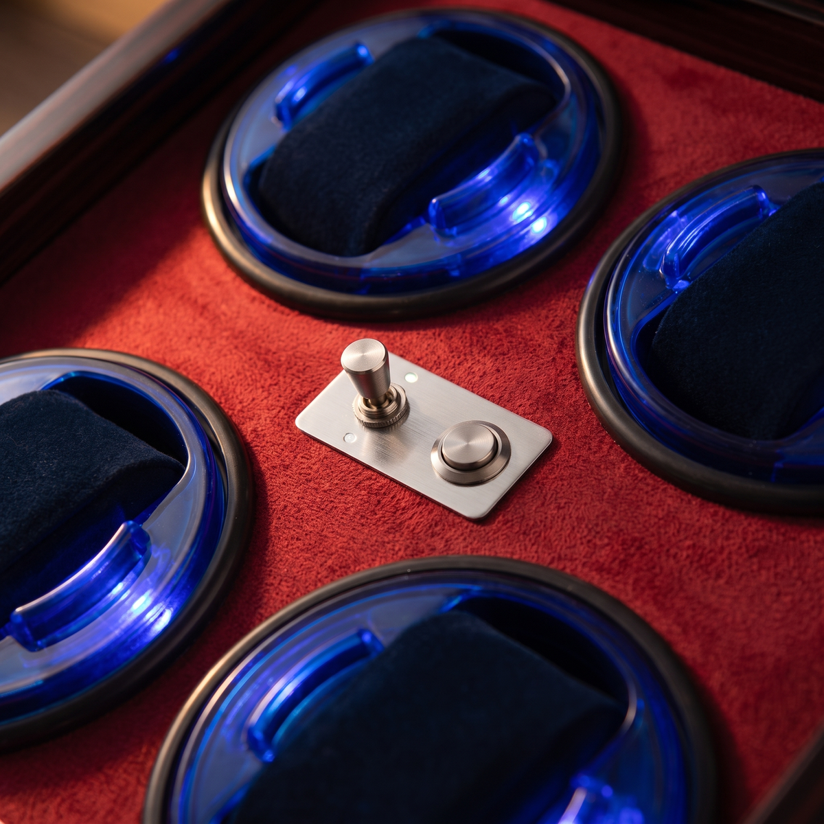 Watch Winder 4 Slots, Walnut & Ebony Wood, close-up of the control panel