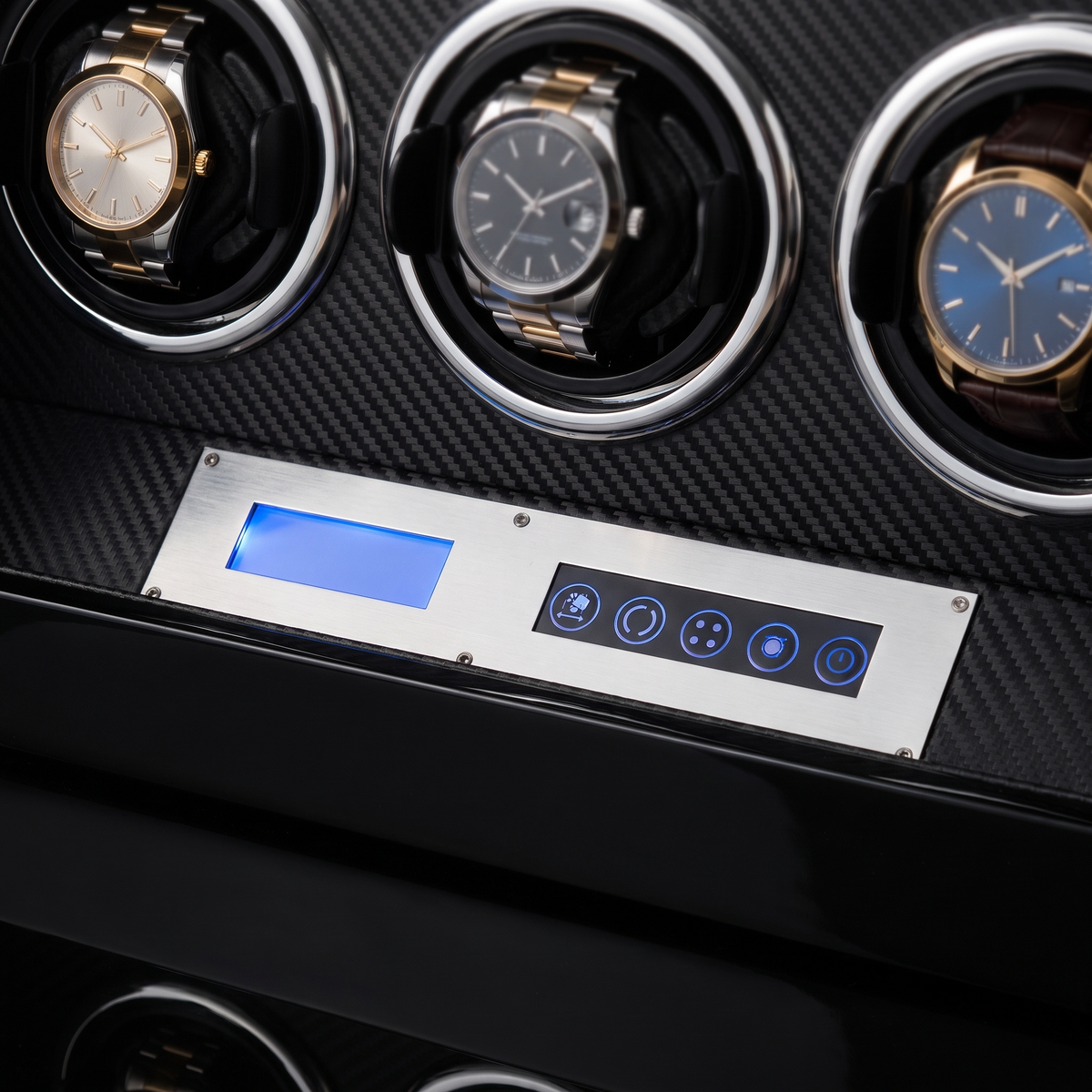 Watch Winder 6 Slots, Carbon Fibre, Touchscreen, close-up of the control panel